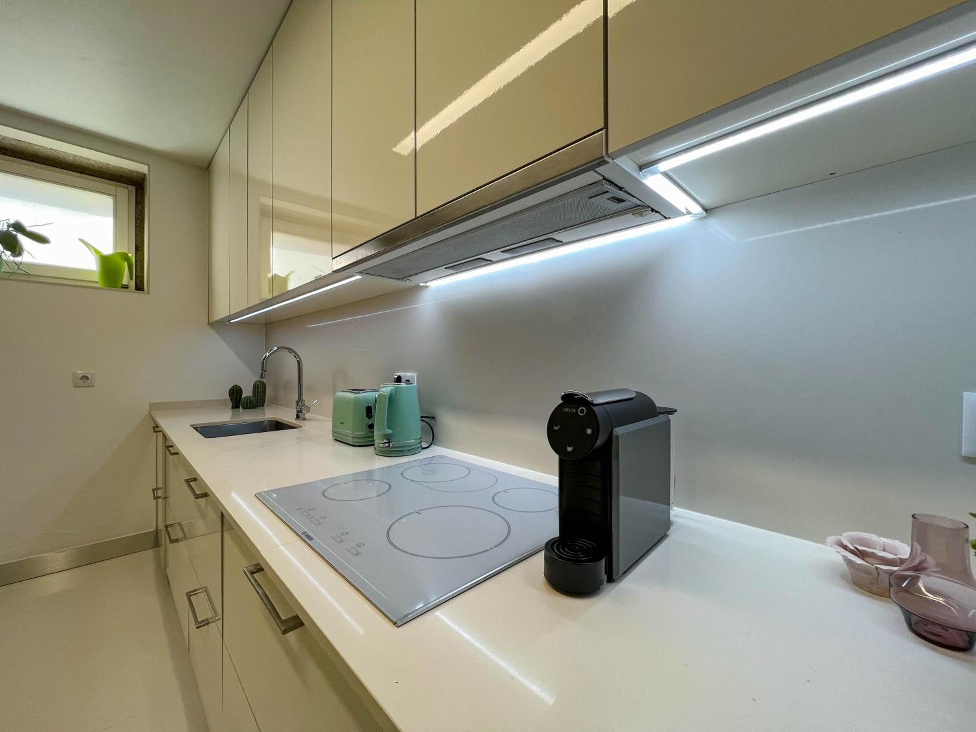 Casa Do Trigo - With Garage In The City Center เวียนา โด กัสเตโล ภายนอก รูปภาพ