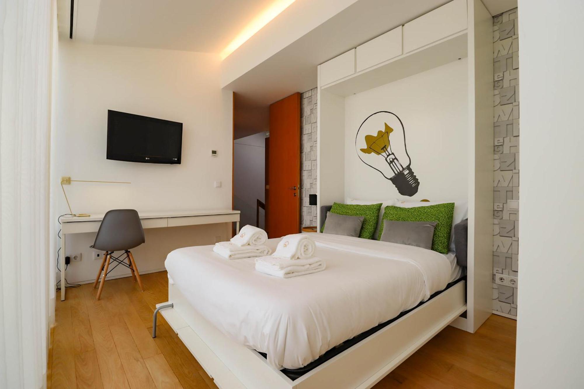 Casa Do Trigo - With Garage In The City Center เวียนา โด กัสเตโล ภายนอก รูปภาพ